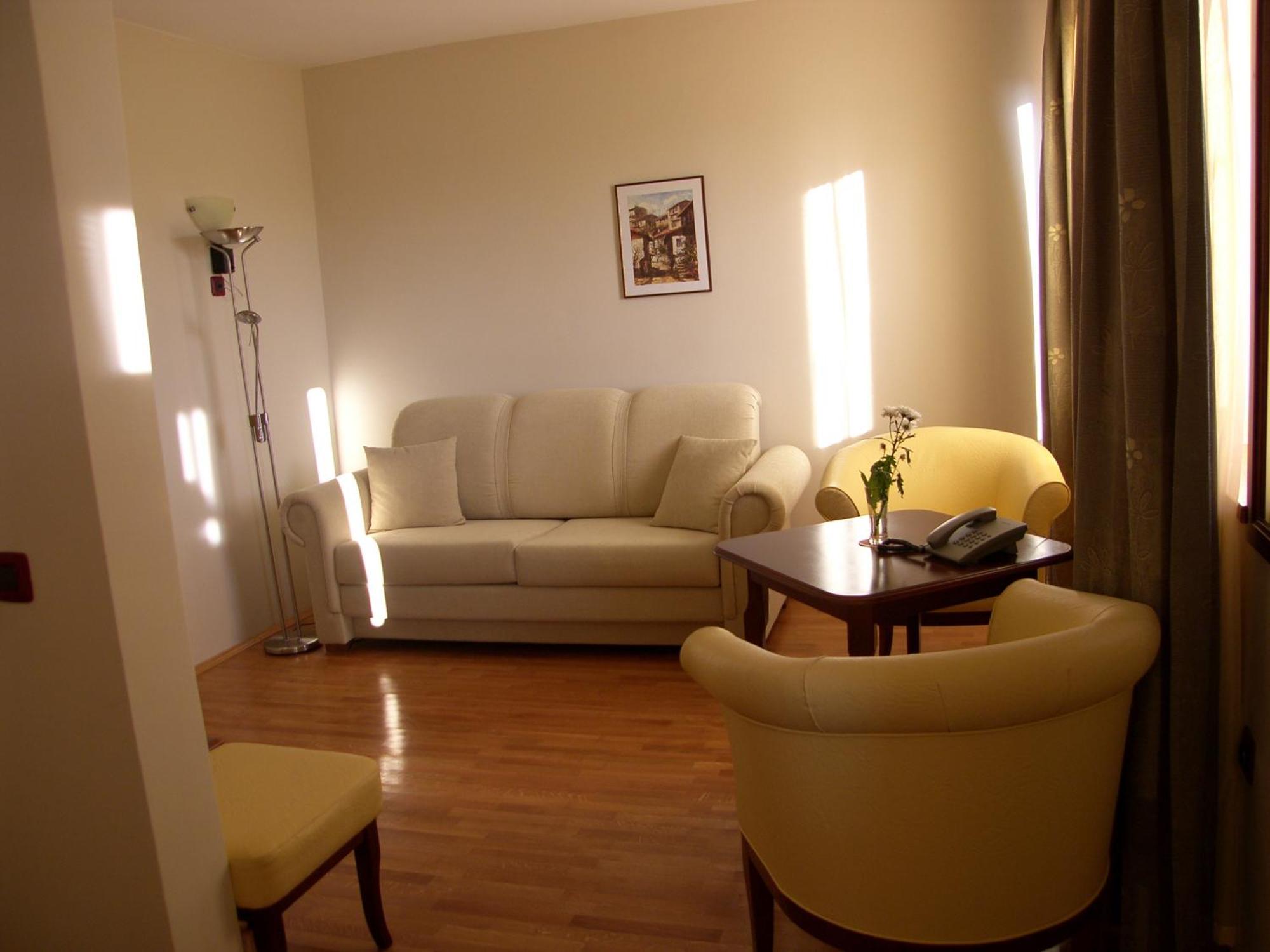 Meridian Hotel Bolyarski Veliko Tŭrnovo Eksteriør bilde
