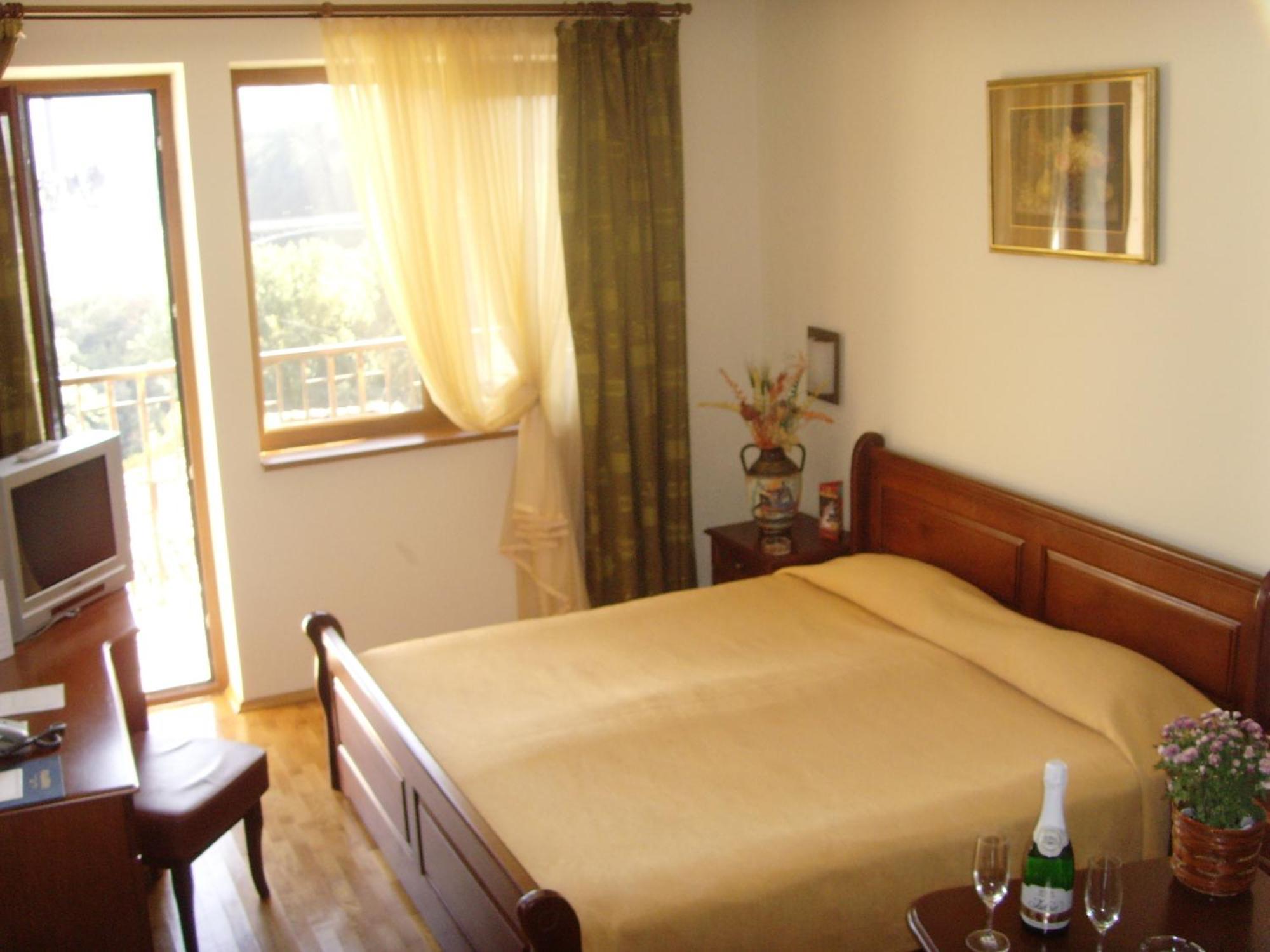 Meridian Hotel Bolyarski Veliko Tŭrnovo Eksteriør bilde